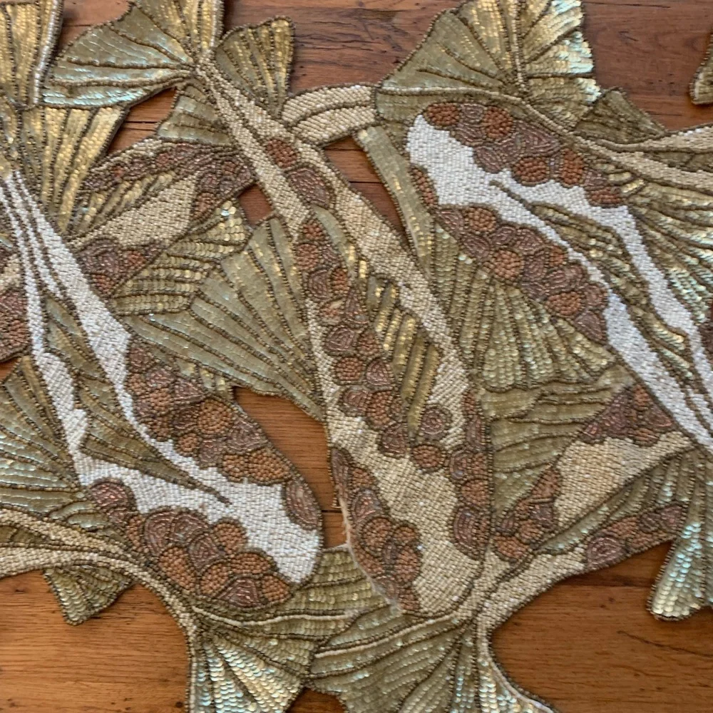 Table Runner Beaded Sequin Designer Kim Seybert Large 59”x24” Decor